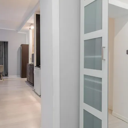 Center Okraglak Gwarna By Renters Apartment